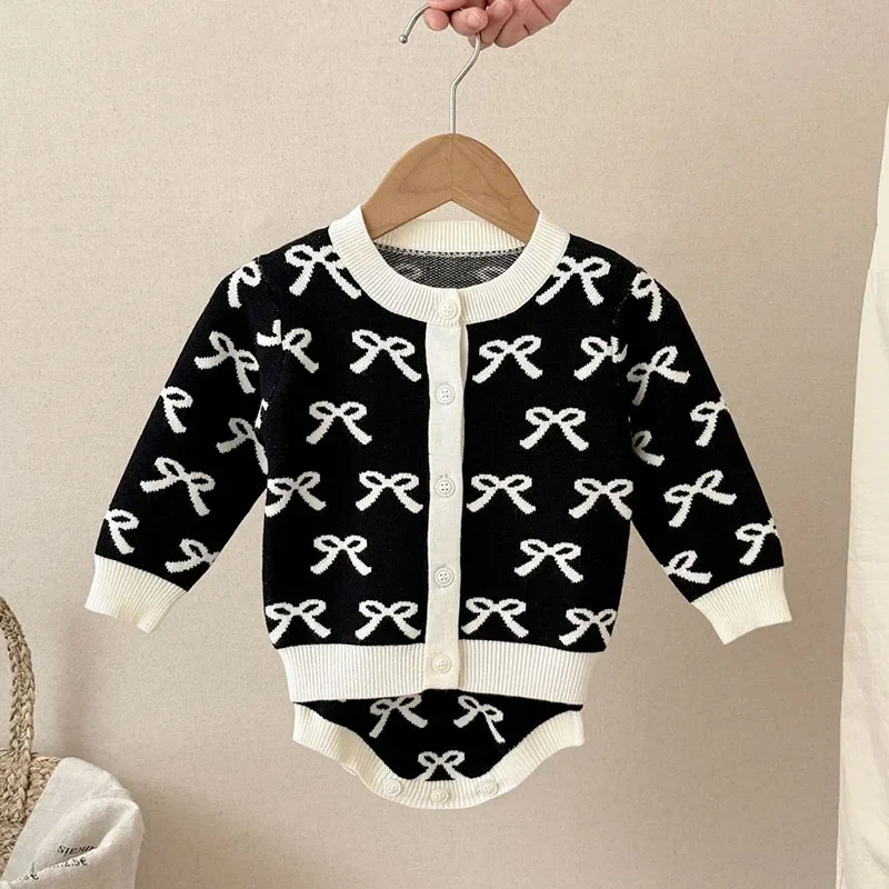 2025 New Autumn 0-3Yrs Infant Baby Girl Clothes Set Long Sleeved Knitted Cardigan+Jumpsuit Children Knitted Clothes Suit
2025 New Autumn 0-3Yrs Infant Baby Girl Clothes Set Long Sleeved Knitted Cardigan+Jumpsuit Children Knitted Clothes Suit