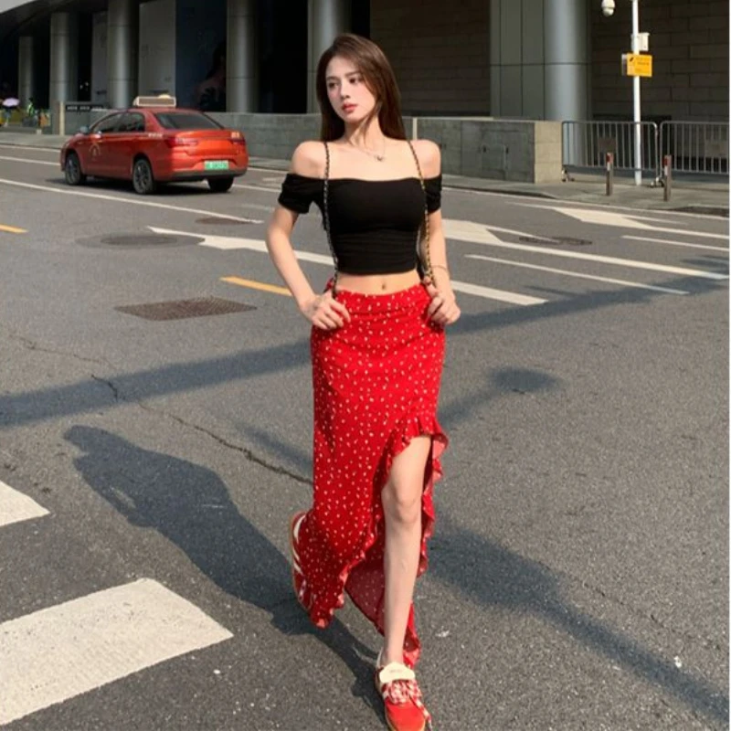 Sexy Korean Fashion Popular Polka Dot Print Long Skirts All Match Summer Side High Split Ruffle Jupe Y2k Aesthetic Casual Skirts
Sexy Korean Fashion Popular Polka Dot Print Long Skirts All Match Summer Side High Split Ruffle Jupe Y2k Aesthetic Casual Skirts