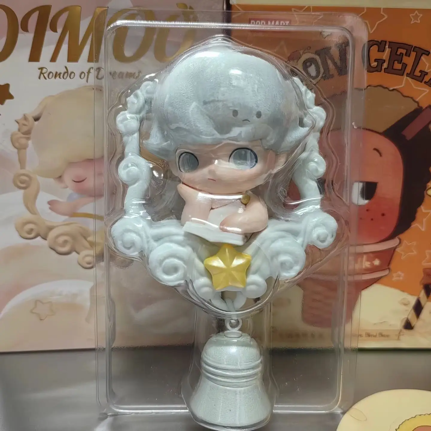 POP MART DIMOO Rondo of Dreams Series Fridge Magnet Blind Box Anime Action Figure Surprise Mystery Collectible Doll Gift
POP MART DIMOO Rondo of Dreams Series Fridge Magnet Blind Box Anime Action Figure Surprise Mystery Collectible Doll Gift