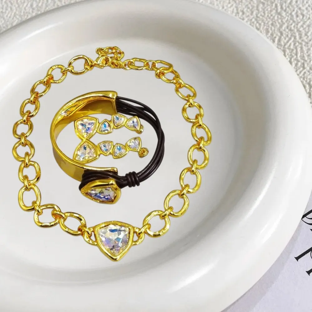 2026 Spring Brilliant Premium Gold Silver Geometric Color Zircon Set Jewelry Three Piece Set Charm Gift
2026 Spring Brilliant Premium Gold Silver Geometric Color Zircon Set Jewelry Three Piece Set Charm Gift