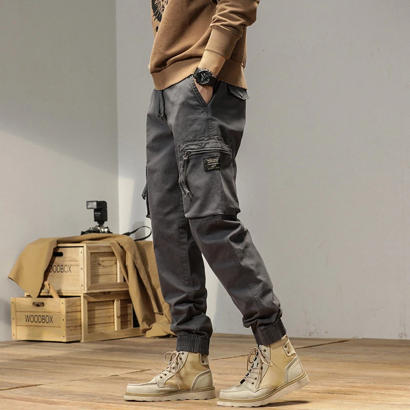 Trendy Brand Men's Casual Sports Pants Long Style New Work Pants for Young People
Trendy Brand Men's Casual Sports Pants Long Style New Work Pants for Young People