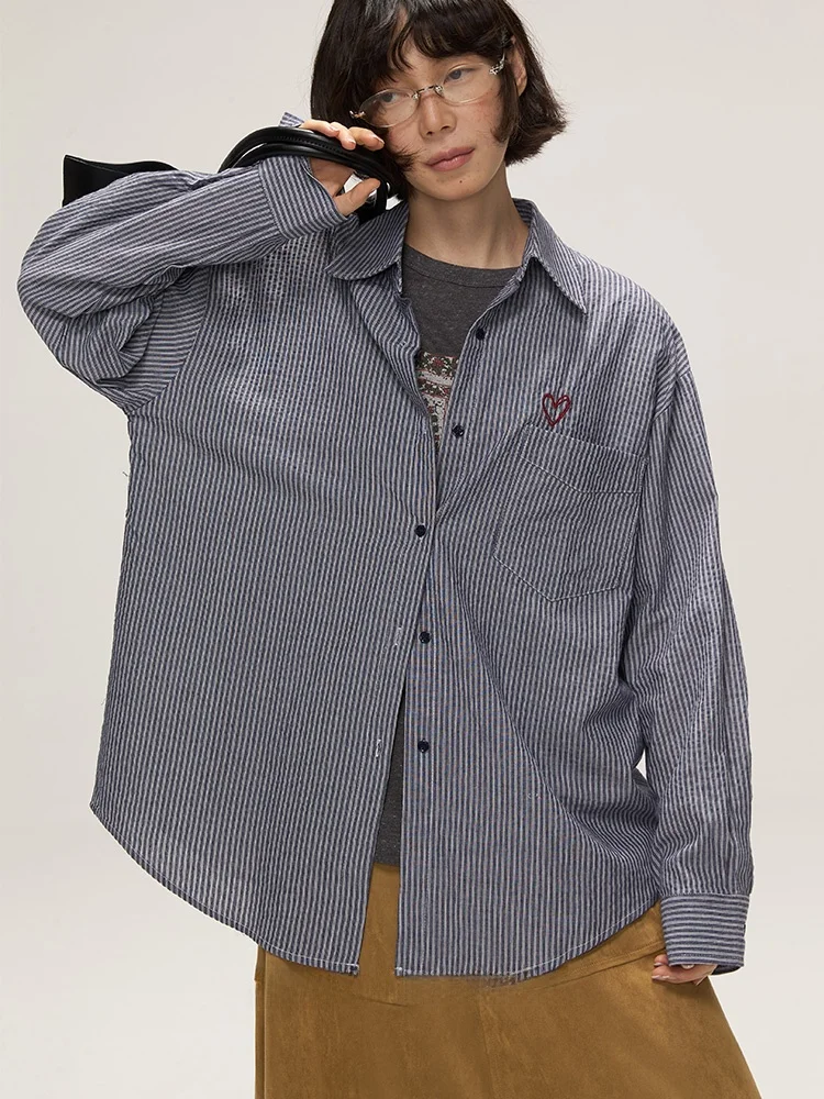 Повседневная хлопковая рубашка с вышивкой в виде сердечек и полосок, женская свободная рубашка с длинными рукавами, универсальная рубашка, новинка ранней осени
Повседневная хлопковая рубашка с вышивкой в виде сердечек и полосок, женская свободная рубашка с длинными рукавами, универсальная рубашка, новинка ранней осени