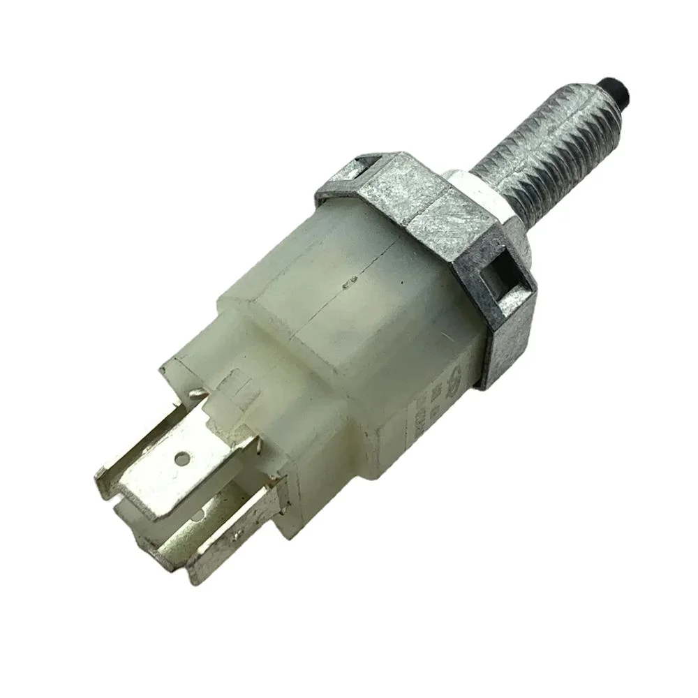 Для Chery QQ QQ3 автомобильный переключатель стоп-сигнала, переключатель стоп-сигнала, переключатель стоп-сигнала
Для Chery QQ QQ3 автомобильный переключатель стоп-сигнала, переключатель стоп-сигнала, переключатель стоп-сигнала