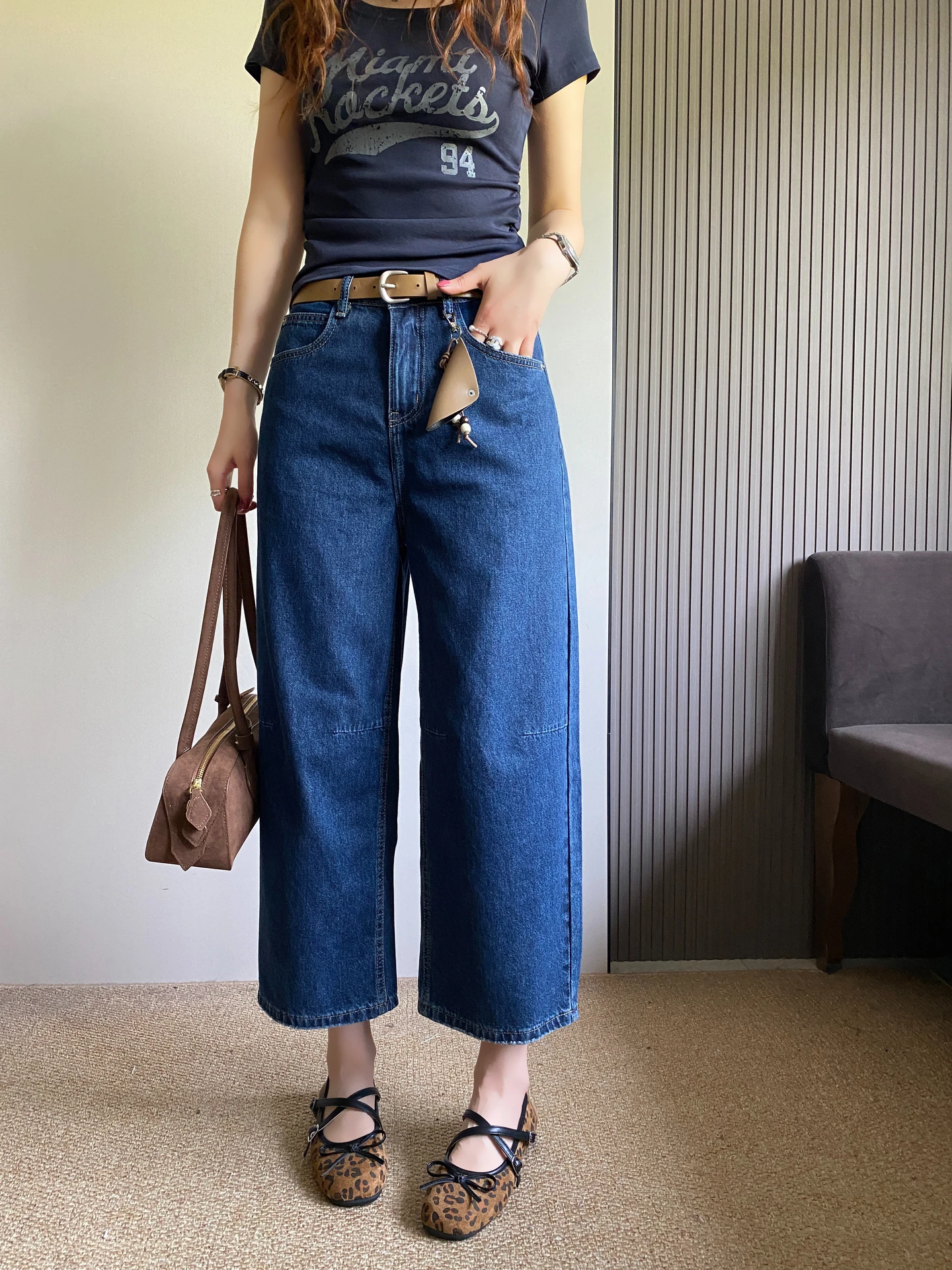 Deep Blue High Waist Wide Leg Jeans Women's Spring Summer New Style Casual Straight Nine Point Pants Loose Slimming Effect
Deep Blue High Waist Wide Leg Jeans Women's Spring Summer New Style Casual Straight Nine Point Pants Loose Slimming Effect