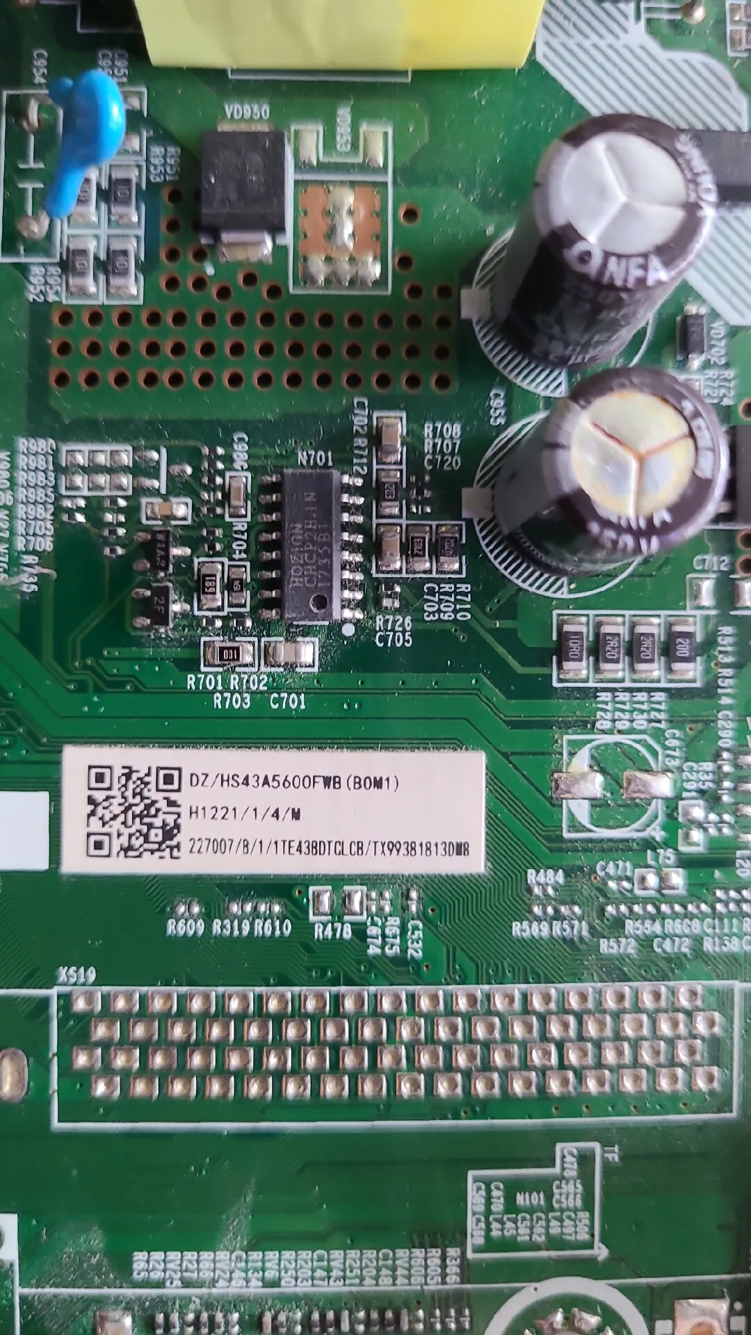 Applicable to Hisense HS43A5600FWB main board RSAG7.820.7953 Material code 227007
Applicable to Hisense HS43A5600FWB main board RSAG7.820.7953 Material code 227007