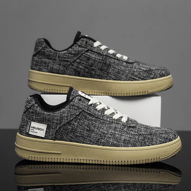 Мужская обувь, новинка 2024, летняя дышащая парусиновая обувь, трендовая универсальная повседневная обувь на толстой подошве, износостойкие повседневные кроссовки
Мужская обувь, новинка 2024, летняя дышащая парусиновая обувь, трендовая универсальная повседневная обувь на толстой подошве, износостойкие повседневные кроссовки