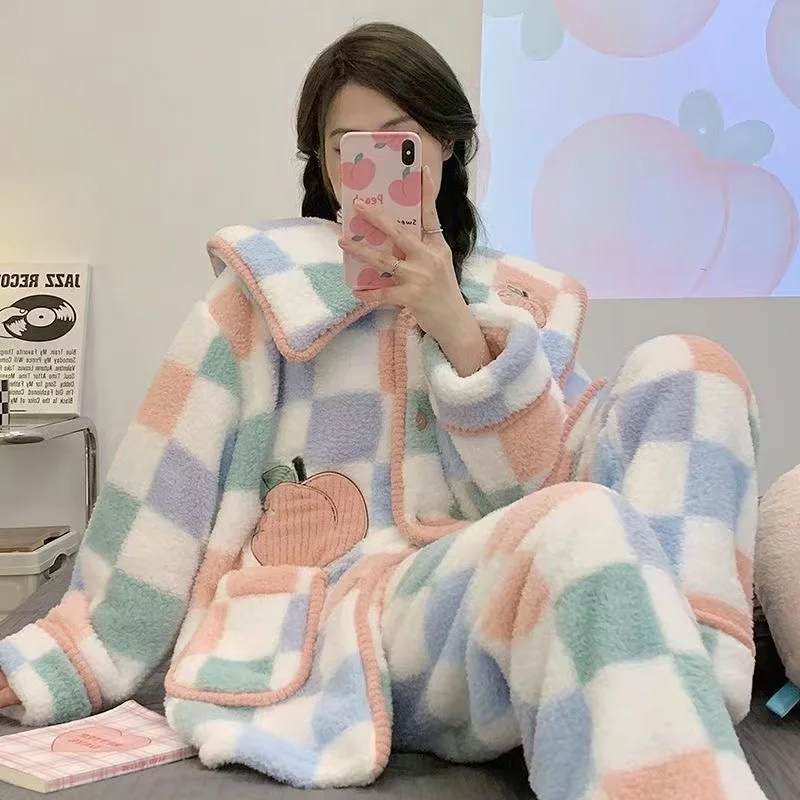 New Winter Thick Warm Pajama Sets Women Flannel Sleepwear Female Home Clothing Long Sleeve Pyjamas Suit Casual Nightwear 2022
New Winter Thick Warm Pajama Sets Women Flannel Sleepwear Female Home Clothing Long Sleeve Pyjamas Suit Casual Nightwear 2022