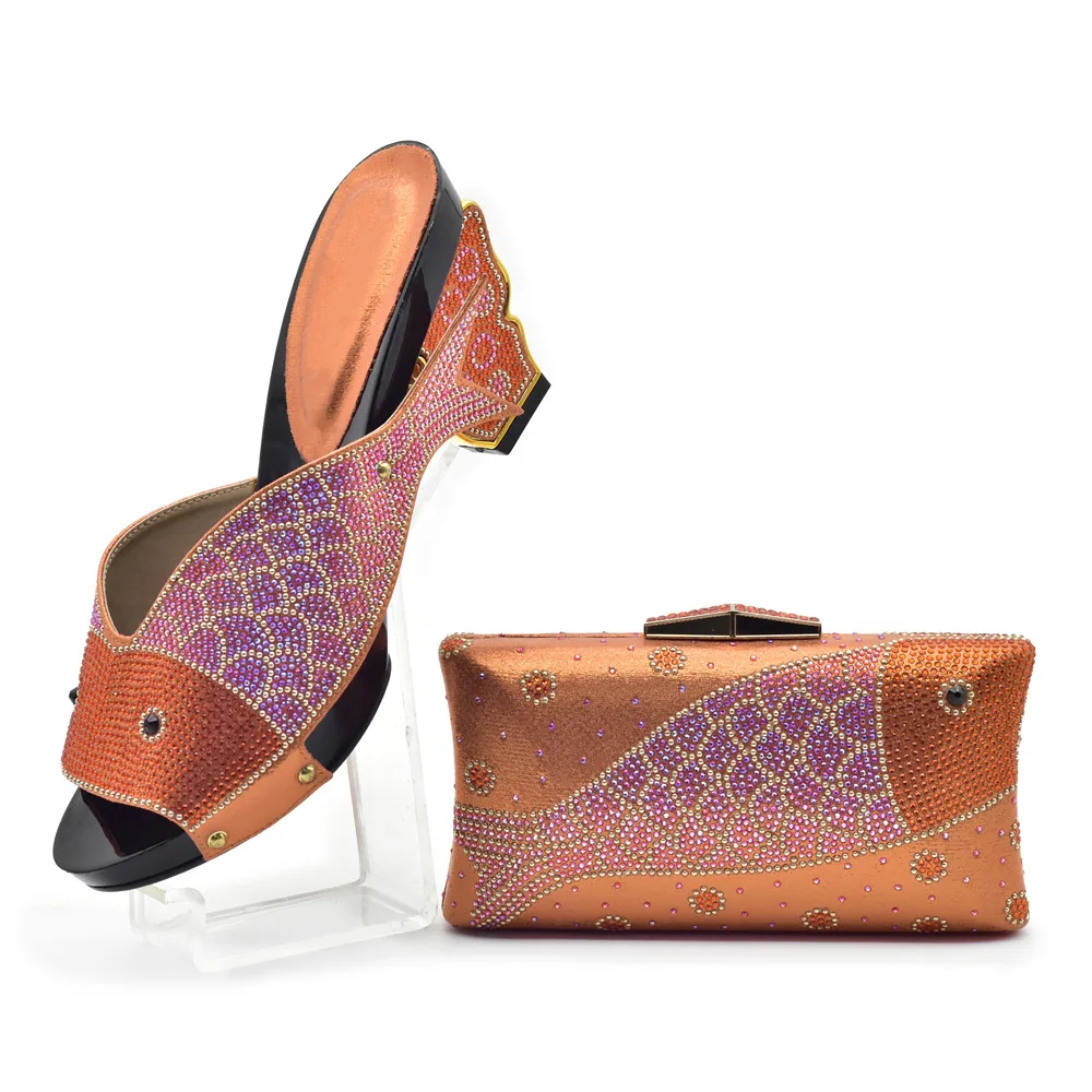 African Style Ladies Shoes and Bags Set Latest Italian Shoe and Bag Set for Party Wedges Pumps for Women Wedding Shoes Bride
African Style Ladies Shoes and Bags Set Latest Italian Shoe and Bag Set for Party Wedges Pumps for Women Wedding Shoes Bride