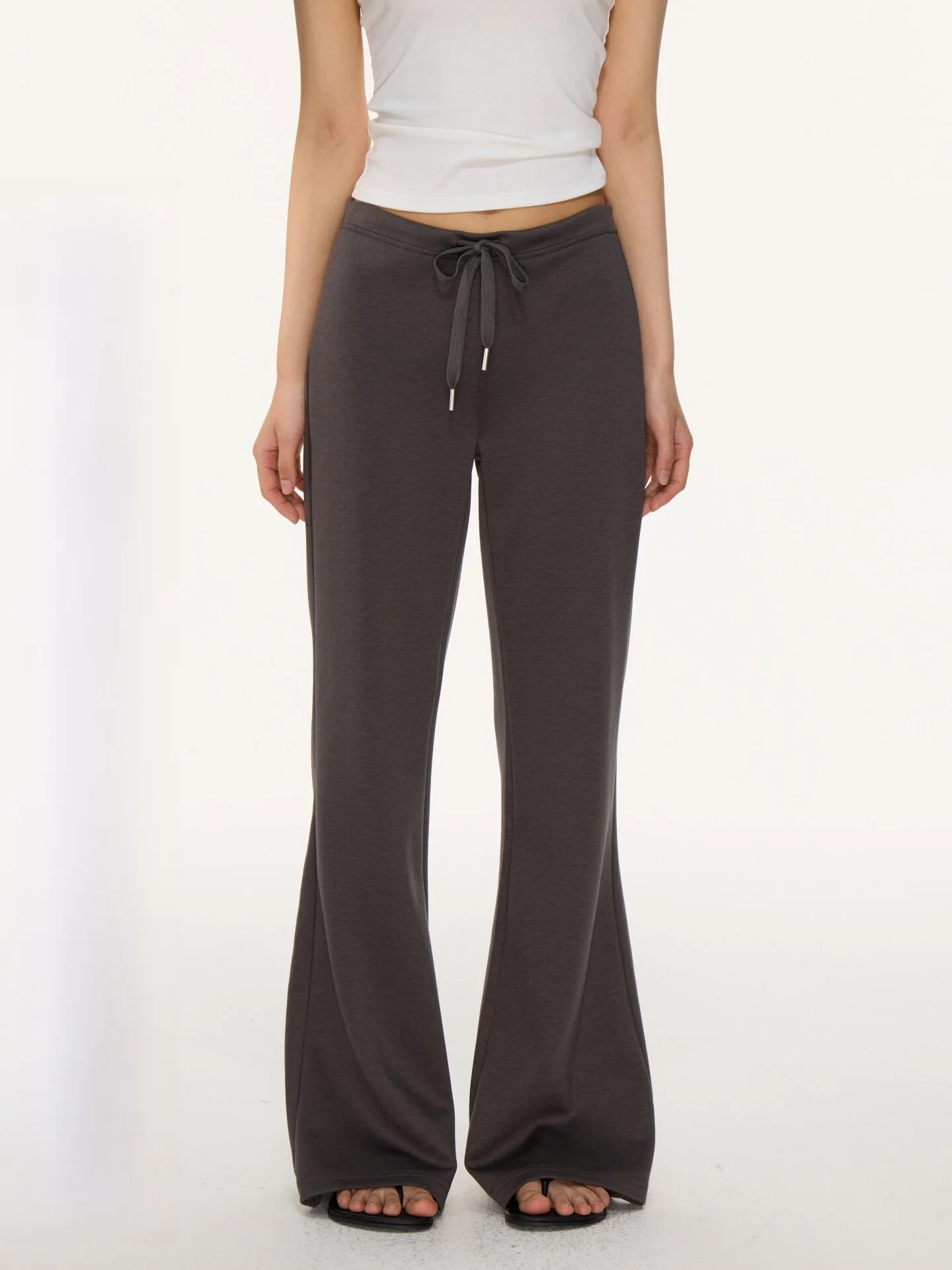 Nova B 2026 Spring Women's Casual Pure Color Versatile Drawstring Flared Pants High Waist Other Material 100% Ladies Fashion
Nova B 2026 Spring Women's Casual Pure Color Versatile Drawstring Flared Pants High Waist Other Material 100% Ladies Fashion