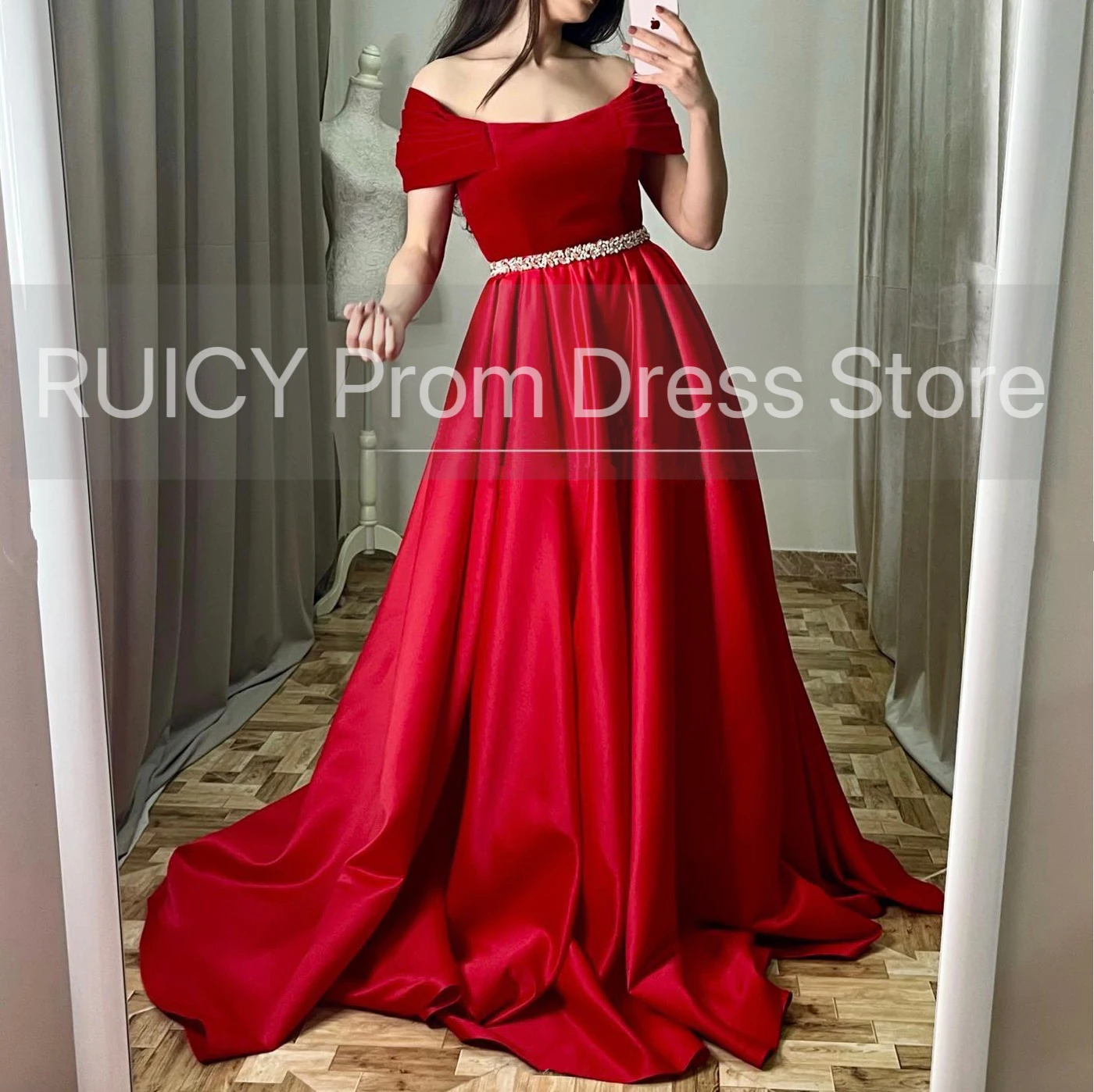 Темно-красные платья для выпускного вечера Gala Elegant Women 2025 с открытыми плечами и жемчужным поясом А-силуэта, атласные длинные вечерние платья robe de soirée
Темно-красные платья для выпускного вечера Gala Elegant Women 2025 с открытыми плечами и жемчужным поясом А-силуэта, атласные длинные вечерние платья robe de soirée