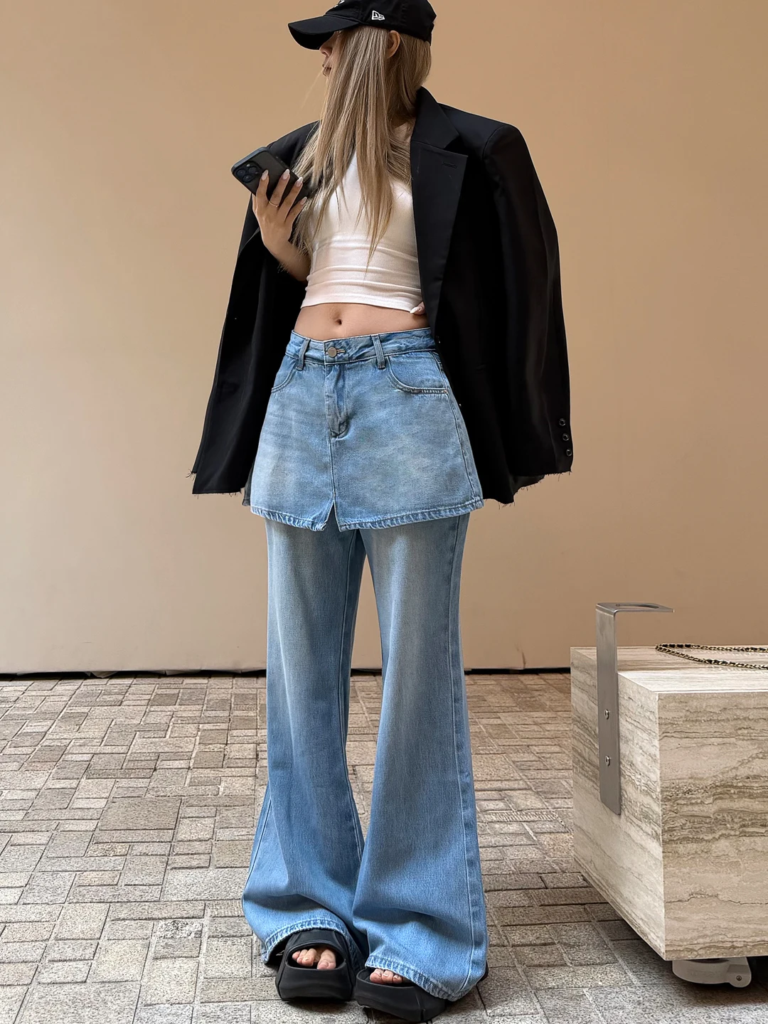 Retro Washed Denim Floor-Length Pants Women's Spring Break Two-Piece Skirt Pants Bell Bottoms Low Waist Straight Leg Jeans
Retro Washed Denim Floor-Length Pants Women's Spring Break Two-Piece Skirt Pants Bell Bottoms Low Waist Straight Leg Jeans