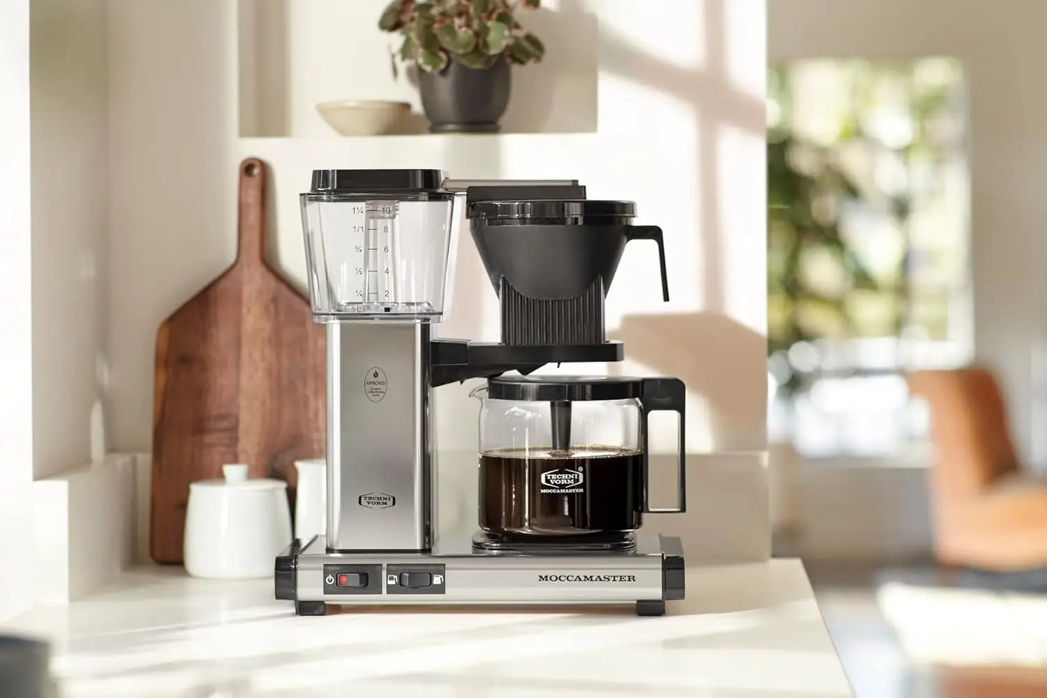 53941 KBGV Select 10-Cup Coffee Maker, Polished Silver, 40 ounce, 1.25l
53941 KBGV Select 10-Cup Coffee Maker, Polished Silver, 40 ounce, 1.25l