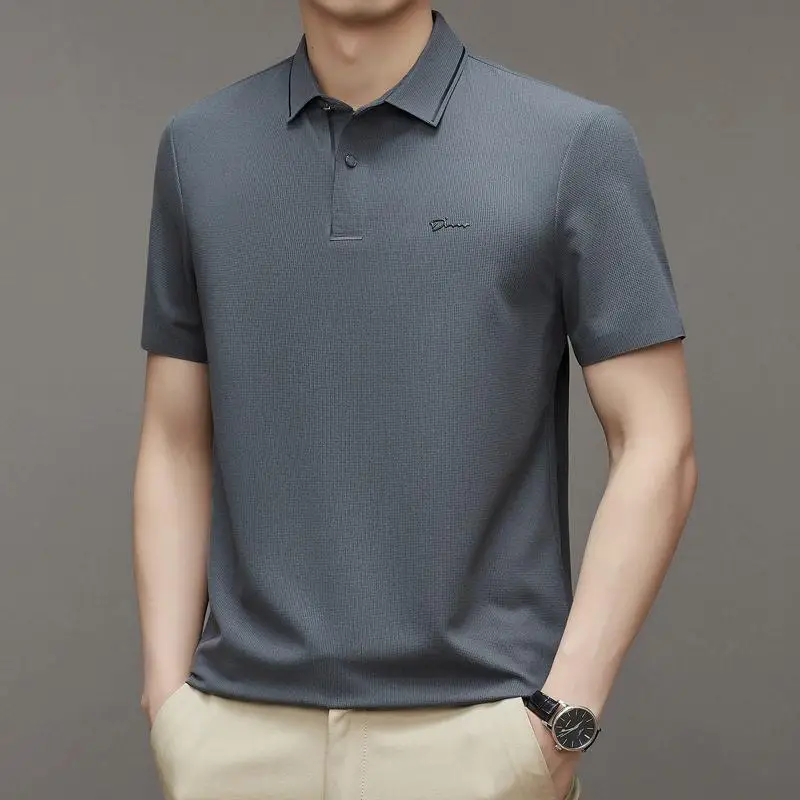 Loose Fit Short Sleeve Shirt Casual Fashionable Summer Thin T-Shirt Dad Style Sweatshirt for Younger Men in the Summer
Loose Fit Short Sleeve Shirt Casual Fashionable Summer Thin T-Shirt Dad Style Sweatshirt for Younger Men in the Summer