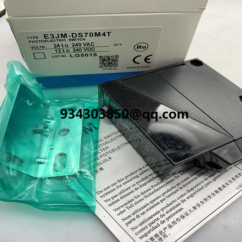 Photoelectric switch E3JM-DS70M4 E3JM-DS70M4-G E3JM-R4M4 E3JM-R4M4-G E3JM-DS70M4-US Complete models brand new
Photoelectric switch E3JM-DS70M4 E3JM-DS70M4-G E3JM-R4M4 E3JM-R4M4-G E3JM-DS70M4-US Complete models brand new