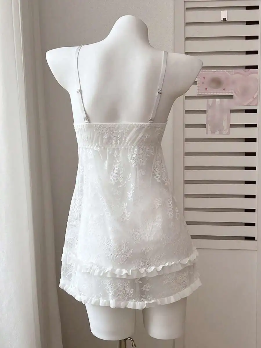 Floral Lace Sheer Ruffled Romantic Women Nightgown Elegant Sleepwear
Floral Lace Sheer Ruffled Romantic Women Nightgown Elegant Sleepwear