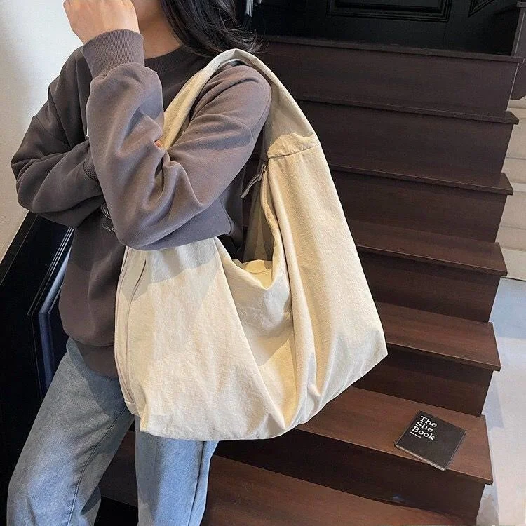 2026 New Fashion Japanese Style Canvas Tote Bag Women's Versatile Large Capacity Underarm Commuter Single Shoulder Bag
2026 New Fashion Japanese Style Canvas Tote Bag Women's Versatile Large Capacity Underarm Commuter Single Shoulder Bag
