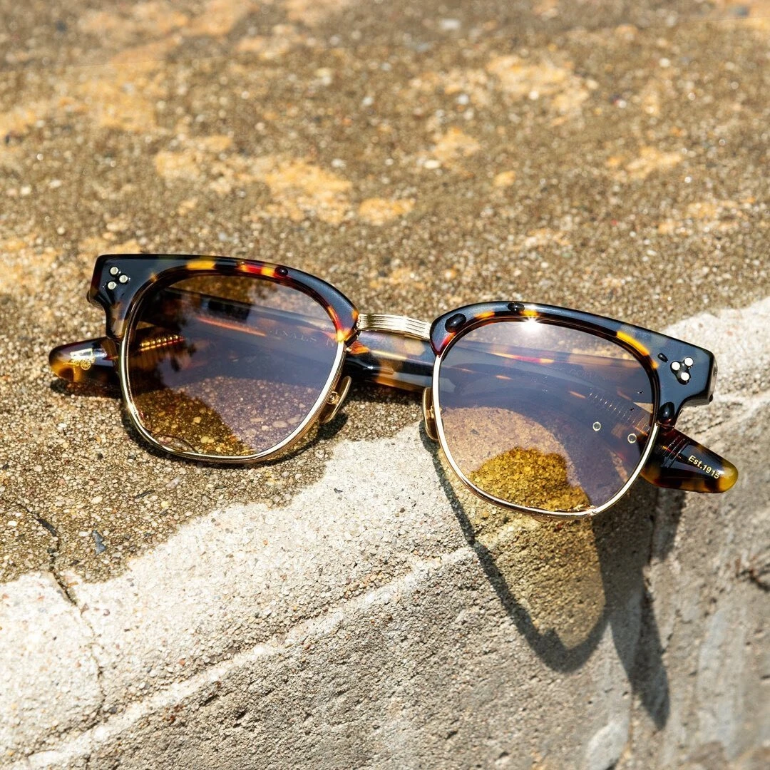 Tinif Vintage Sunglasses Woman Sun Glasses Luxury Designer Blue Glasses Men Tint Sun High Quality Round Half Frame
Tinif Vintage Sunglasses Woman Sun Glasses Luxury Designer Blue Glasses Men Tint Sun High Quality Round Half Frame