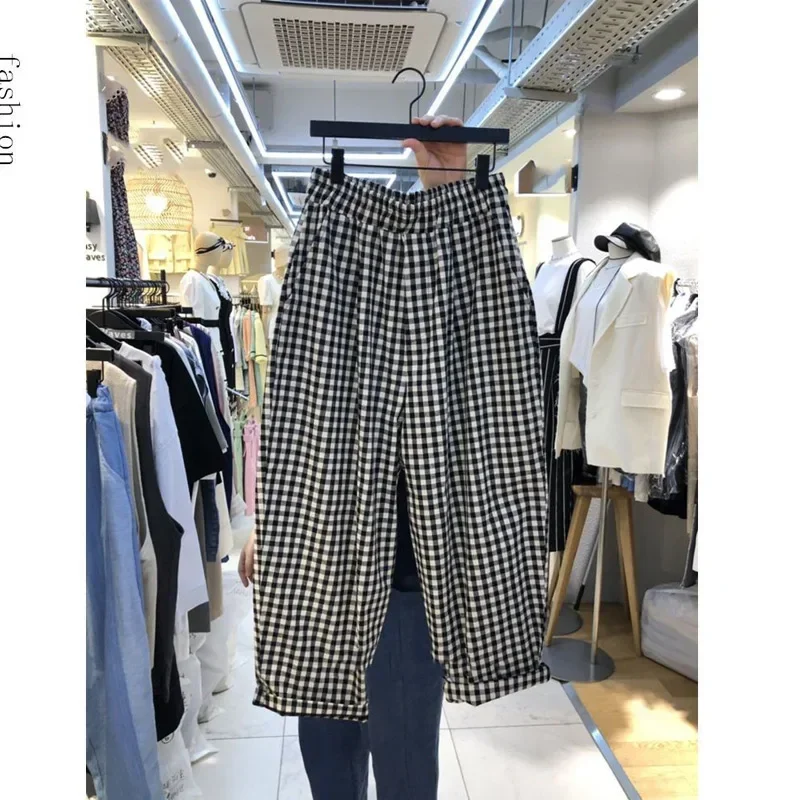 Summer New Plaid All-match Cropped Pants Elastic Waist Pockets Loose Wide Leg Casual Pant Fashion Vintage Women Clothing Z818
Summer New Plaid All-match Cropped Pants Elastic Waist Pockets Loose Wide Leg Casual Pant Fashion Vintage Women Clothing Z818