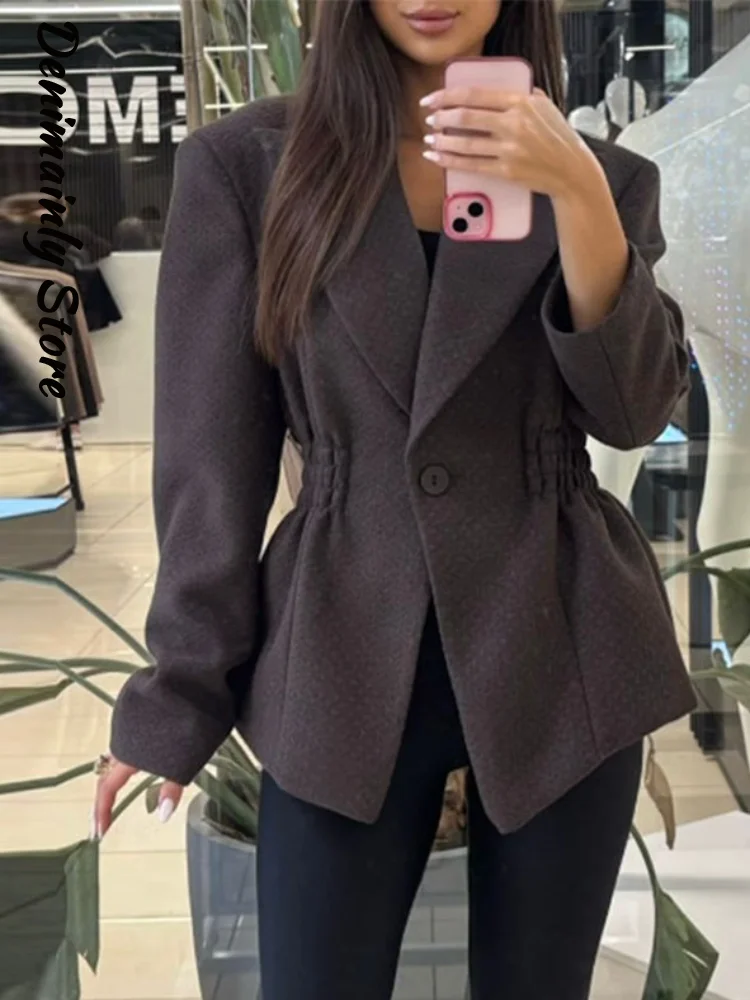 Elegant One Button Shoulder Pad Jackets Women Lapel Full Sleeve Elastic Waist Short Coat Female 2025 Autumn Lady Solid Outwears
Elegant One Button Shoulder Pad Jackets Women Lapel Full Sleeve Elastic Waist Short Coat Female 2025 Autumn Lady Solid Outwears