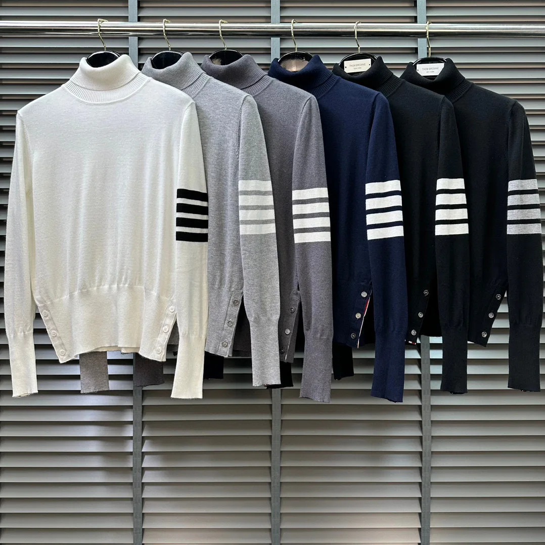 Classic Woolen Knitted High Collar Long Sve Casual ex Base Layer Top Four Stripe Sweater for Men Casual Wear Daily
Classic Woolen Knitted High Collar Long Sve Casual ex Base Layer Top Four Stripe Sweater for Men Casual Wear Daily
