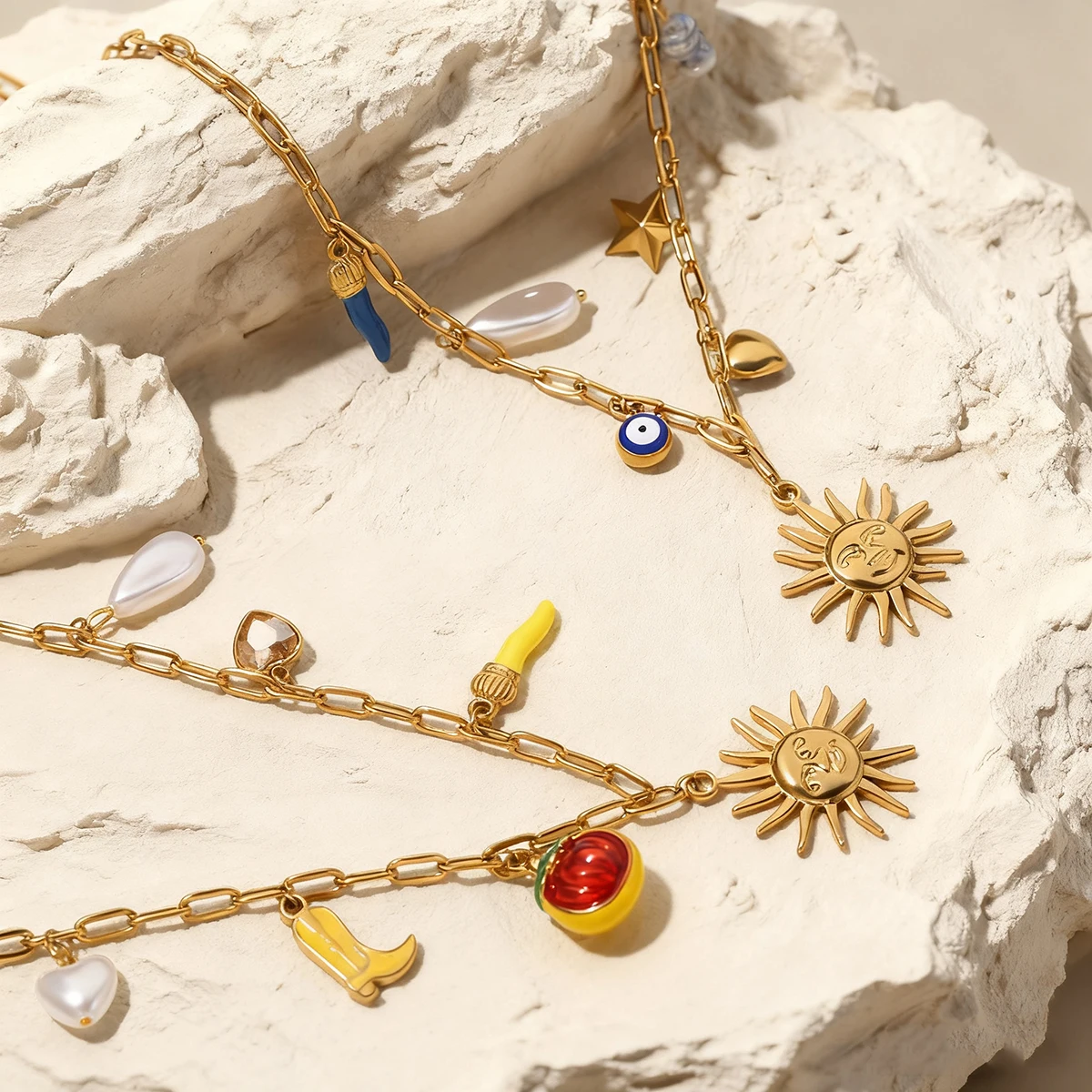 SOVOB Y2K-Style Asymmetrical Sun Pendant Necklaces Fashion Evil Eye Lucky Eye For Women's & Girl's Choker Daily Jewelry Gifts
SOVOB Y2K-Style Asymmetrical Sun Pendant Necklaces Fashion Evil Eye Lucky Eye For Women's & Girl's Choker Daily Jewelry Gifts