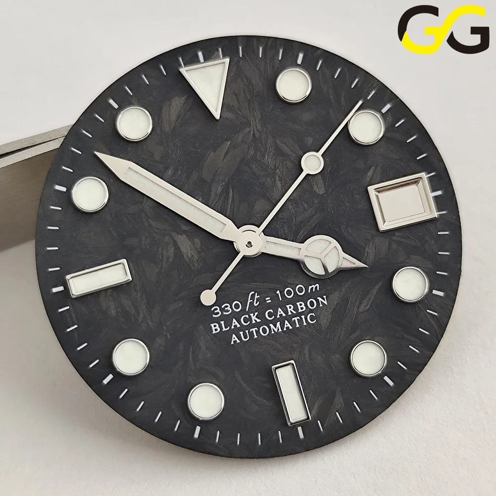 High quality NH35 watch dial black carbon fiber NH35 dial blue-green Luminous suitable for NH35 movement men's watch accessories
High quality NH35 watch dial black carbon fiber NH35 dial blue-green Luminous suitable for NH35 movement men's watch accessories