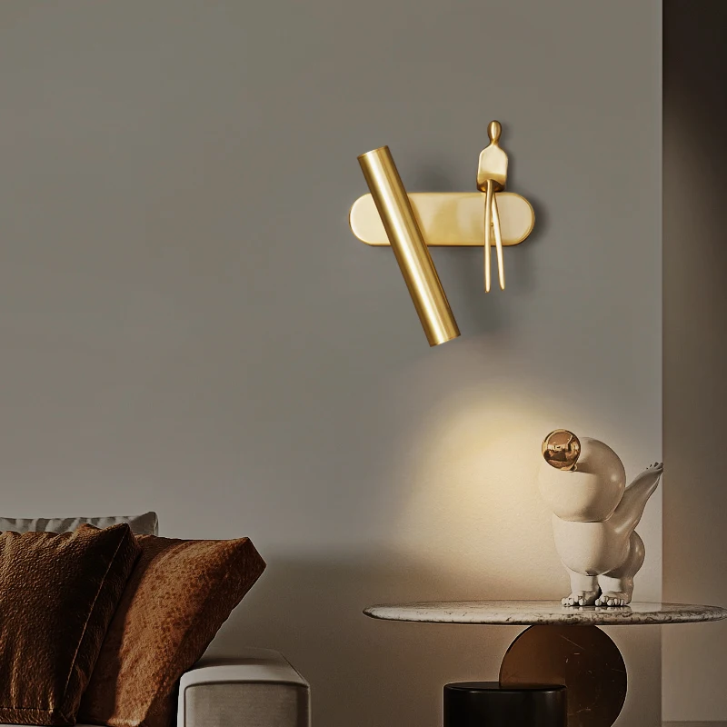 Minimalist bedside lamp, modern and minimalist personality, all copper background wall lamp
Minimalist bedside lamp, modern and minimalist personality, all copper background wall lamp