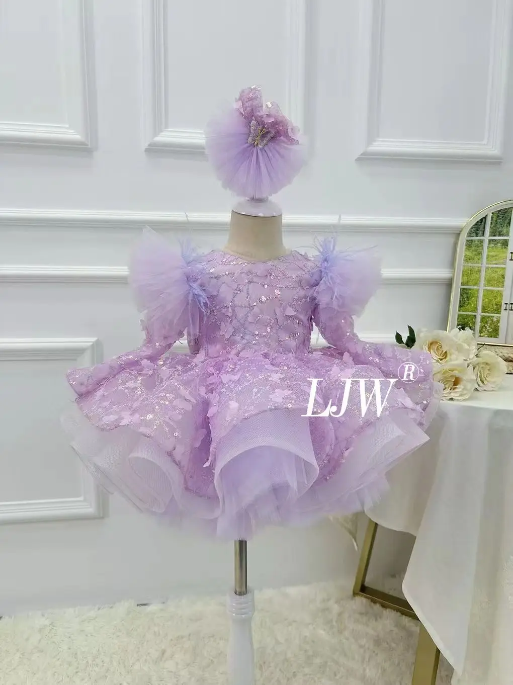 Luxury0-12 years old new baby dress long sleeved sequined butterfly mesh one-year-old birthday gift elegant dress for girls aged
Luxury0-12 years old new baby dress long sleeved sequined butterfly mesh one-year-old birthday gift elegant dress for girls aged