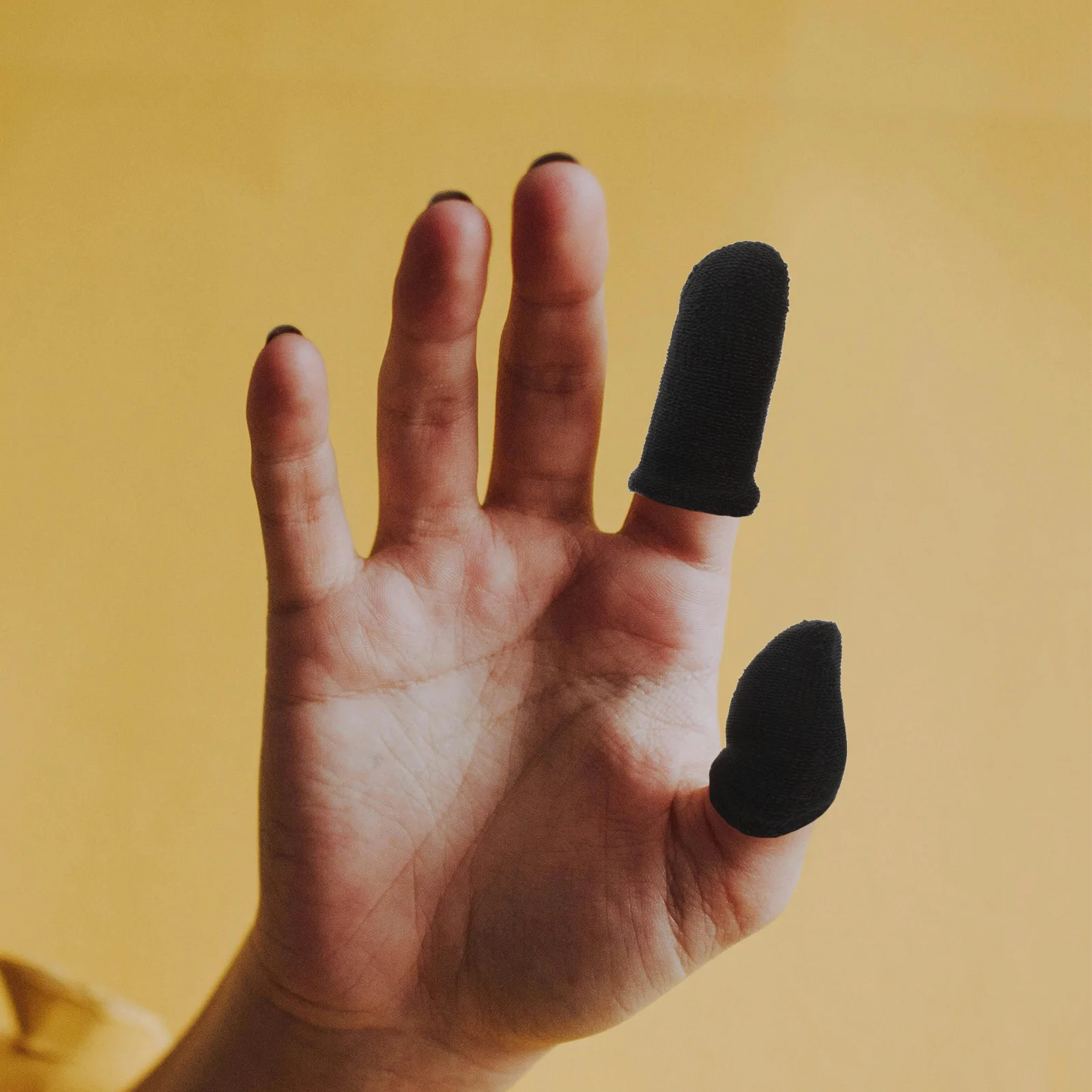 10 Pcs Breathable and Anti-sweat Finger Cots Black Sleeves for Gaming Compression Gloves Elastic Thumb Brace Support
10 Pcs Breathable and Anti-sweat Finger Cots Black Sleeves for Gaming Compression Gloves Elastic Thumb Brace Support