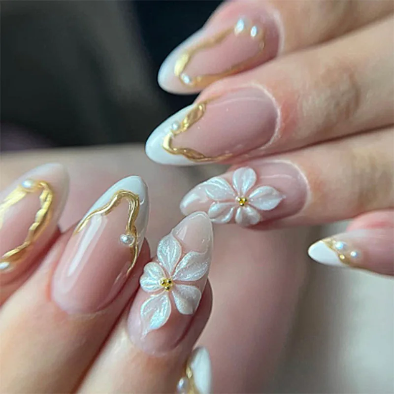24pcs Flower Long Almond Press on False Nails Sets Reusable Gilded Lines Design Fake Nail Art Pearl French Full Cover Nail Tips
24pcs Flower Long Almond Press on False Nails Sets Reusable Gilded Lines Design Fake Nail Art Pearl French Full Cover Nail Tips