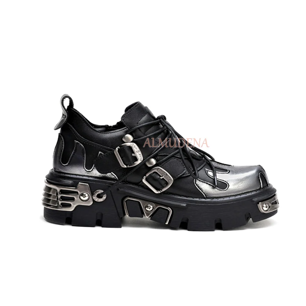 New in Black Flame Lace up Sneakers Women Metal Punk Style Plus Size Designer Zapatillas Leather Thick Sole Sports Shoes for Men
New in Black Flame Lace up Sneakers Women Metal Punk Style Plus Size Designer Zapatillas Leather Thick Sole Sports Shoes for Men