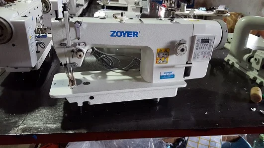 ZY0302 Industrial Portable Sewing Machine Energy Saving Direct Drive Lockstitch Machine for Home And Business Use
ZY0302 Industrial Portable Sewing Machine Energy Saving Direct Drive Lockstitch Machine for Home And Business Use