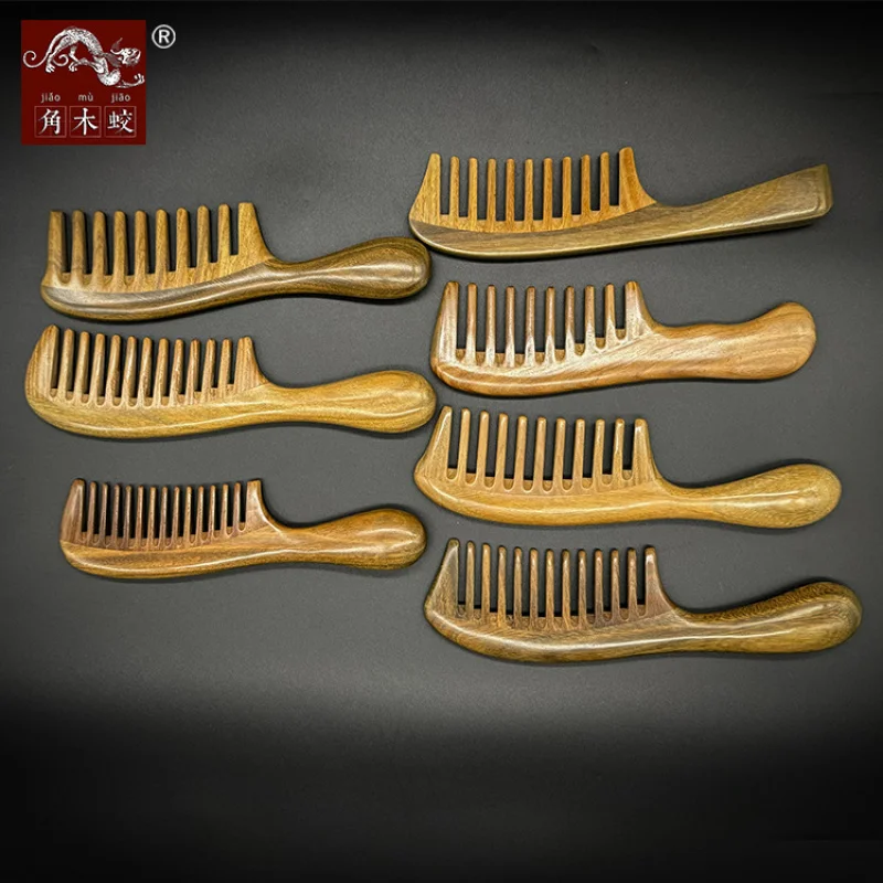 Green sandalwood comb with wooden handle, large-toothed comb, wide-toothed comb, massage hair comb, curling hair comb
Green sandalwood comb with wooden handle, large-toothed comb, wide-toothed comb, massage hair comb, curling hair comb