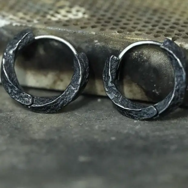 Gazing JewelryMobius Earrings High-end Plain Ring Earrings for Men Solid Earrings for Men
Gazing JewelryMobius Earrings High-end Plain Ring Earrings for Men Solid Earrings for Men