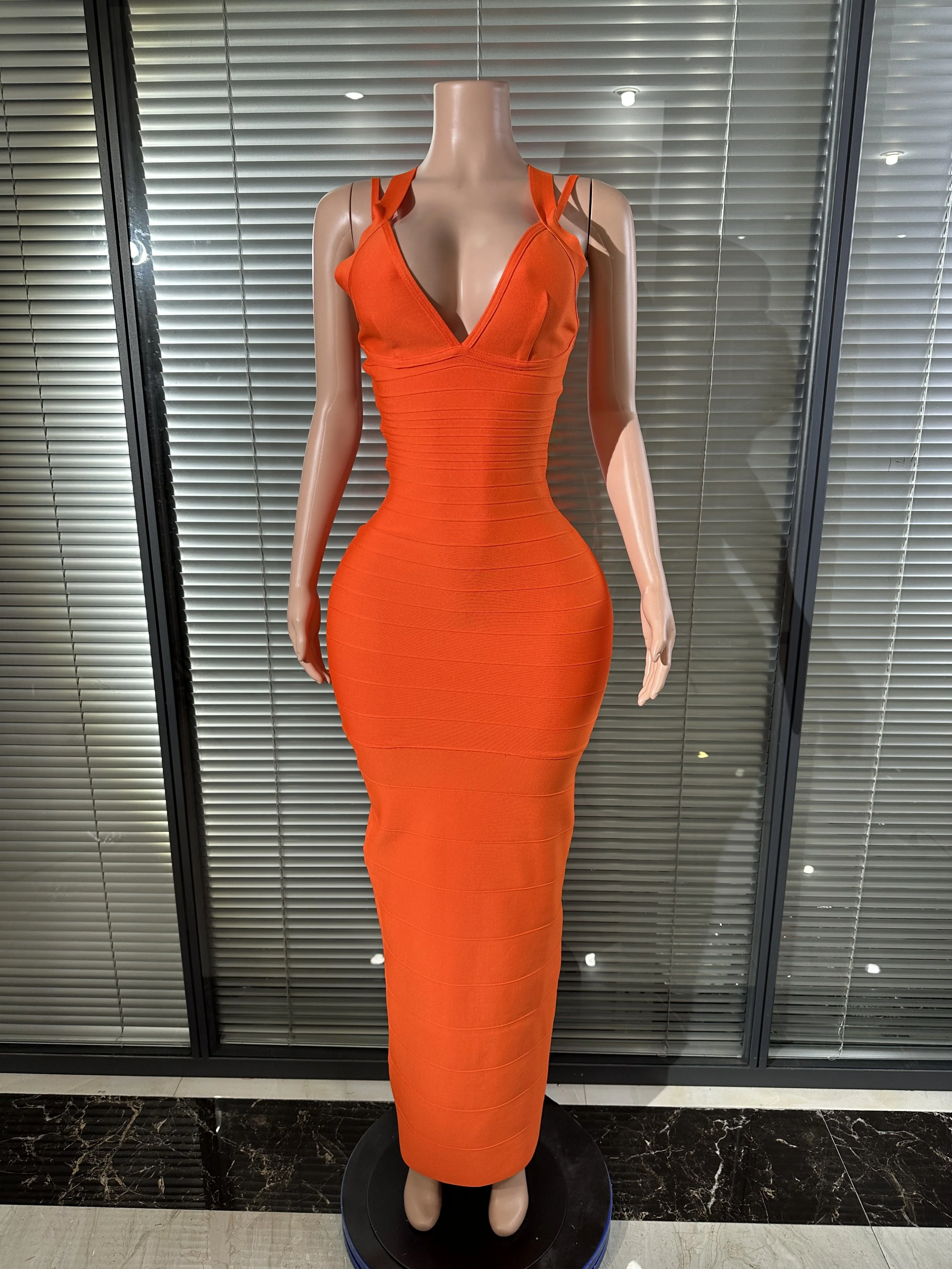Vibrant Orange Bandage Maxi Dress Sexy Performance Costume Singer Stage Nightclub Elegant Formal Event Attire
Vibrant Orange Bandage Maxi Dress Sexy Performance Costume Singer Stage Nightclub Elegant Formal Event Attire