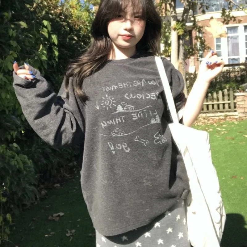 Deeptown Vintage Harajuku Print T-shirt Women Korean Style Y2k Long Sleeve Tees Preppy Style Oversized Retro T Shirts Streetwear
Deeptown Vintage Harajuku Print T-shirt Women Korean Style Y2k Long Sleeve Tees Preppy Style Oversized Retro T Shirts Streetwear