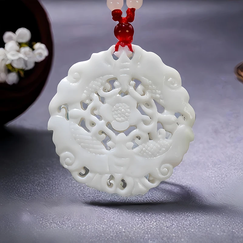 White Natural Real Jade Butterfly Pendant Necklace Carved Jewelry Luxury Gifts for Women Men Gemstones Amulet Designer Vintage
White Natural Real Jade Butterfly Pendant Necklace Carved Jewelry Luxury Gifts for Women Men Gemstones Amulet Designer Vintage