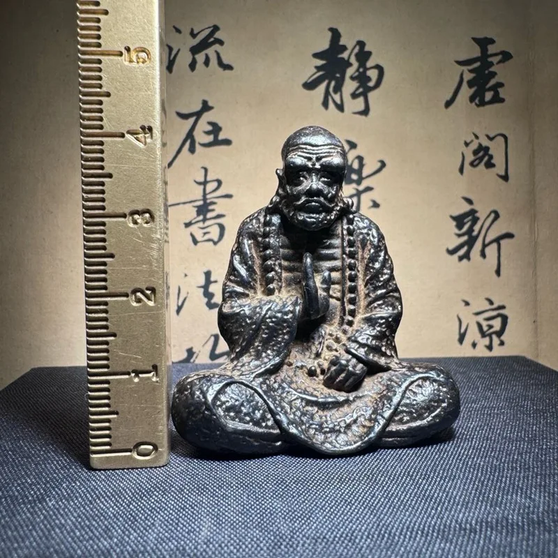Vintage Iron Buddha Daruma Enlightenment Small Ornament Tea Ceremony Iron Art Small Ornament Antique Patina Daruma Patriarch
Vintage Iron Buddha Daruma Enlightenment Small Ornament Tea Ceremony Iron Art Small Ornament Antique Patina Daruma Patriarch