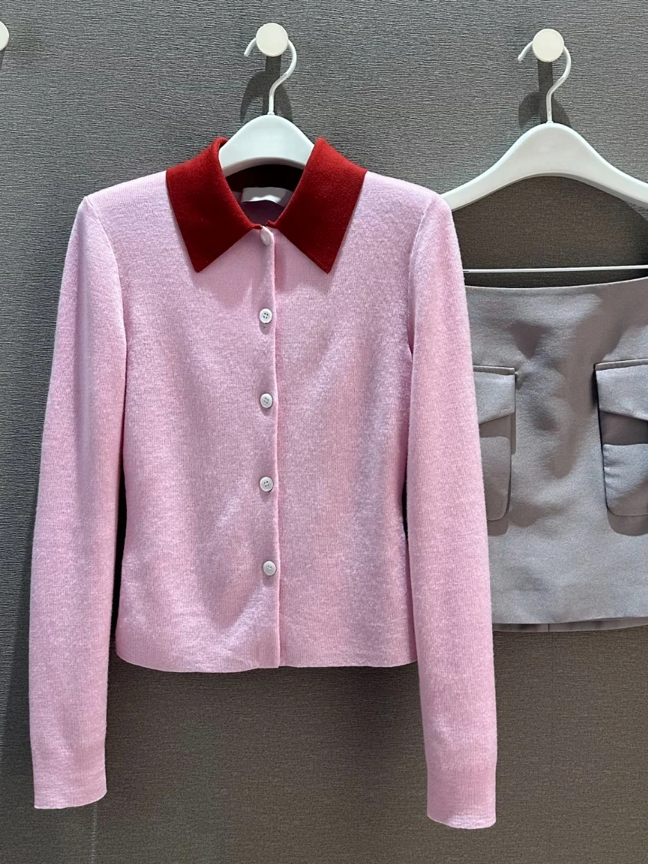 HEIDD Spring New Pink Collar Color Blo Long Sve Knitted irt Women's Slim Fit Faionable Commute Sle Top
HEIDD Spring New Pink Collar Color Blo Long Sve Knitted irt Women's Slim Fit Faionable Commute Sle Top