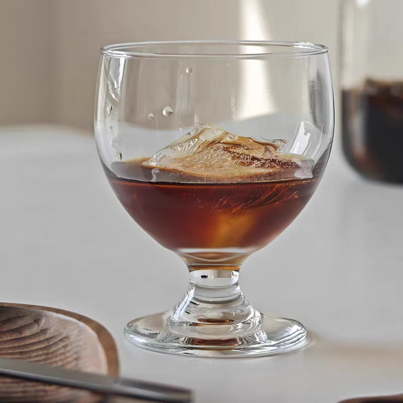 Noe Home Lead-Free Glass Cup Stacking Convenient Storage Short Foot Coffee Beer Cup Vintage Style Mold Pressed Single Layer
Noe Home Lead-Free Glass Cup Stacking Convenient Storage Short Foot Coffee Beer Cup Vintage Style Mold Pressed Single Layer