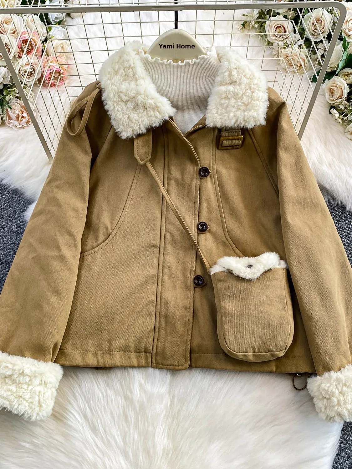 Women's Brown Thiened Jaet ort Outerwear Stand Collar Fur Splicing Loose Slimming Top for Winter Faionable Casual
Women's Brown Thiened Jaet ort Outerwear Stand Collar Fur Splicing Loose Slimming Top for Winter Faionable Casual