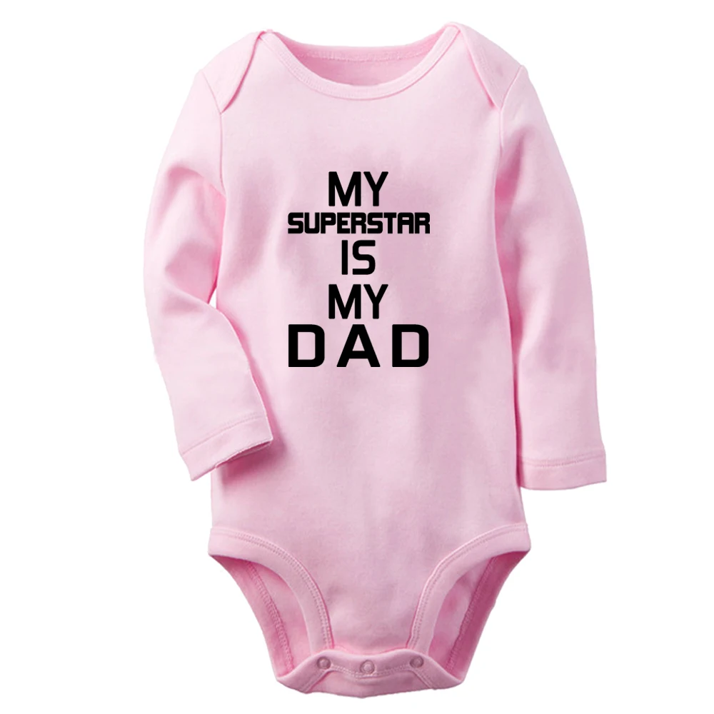 New My Superstar Is My Dad Fun Graphic Baby Bodysuit Cute Boys Girls Rompers Infant Long Sleeves Jumpsuit Newborn Soft Clothes
New My Superstar Is My Dad Fun Graphic Baby Bodysuit Cute Boys Girls Rompers Infant Long Sleeves Jumpsuit Newborn Soft Clothes