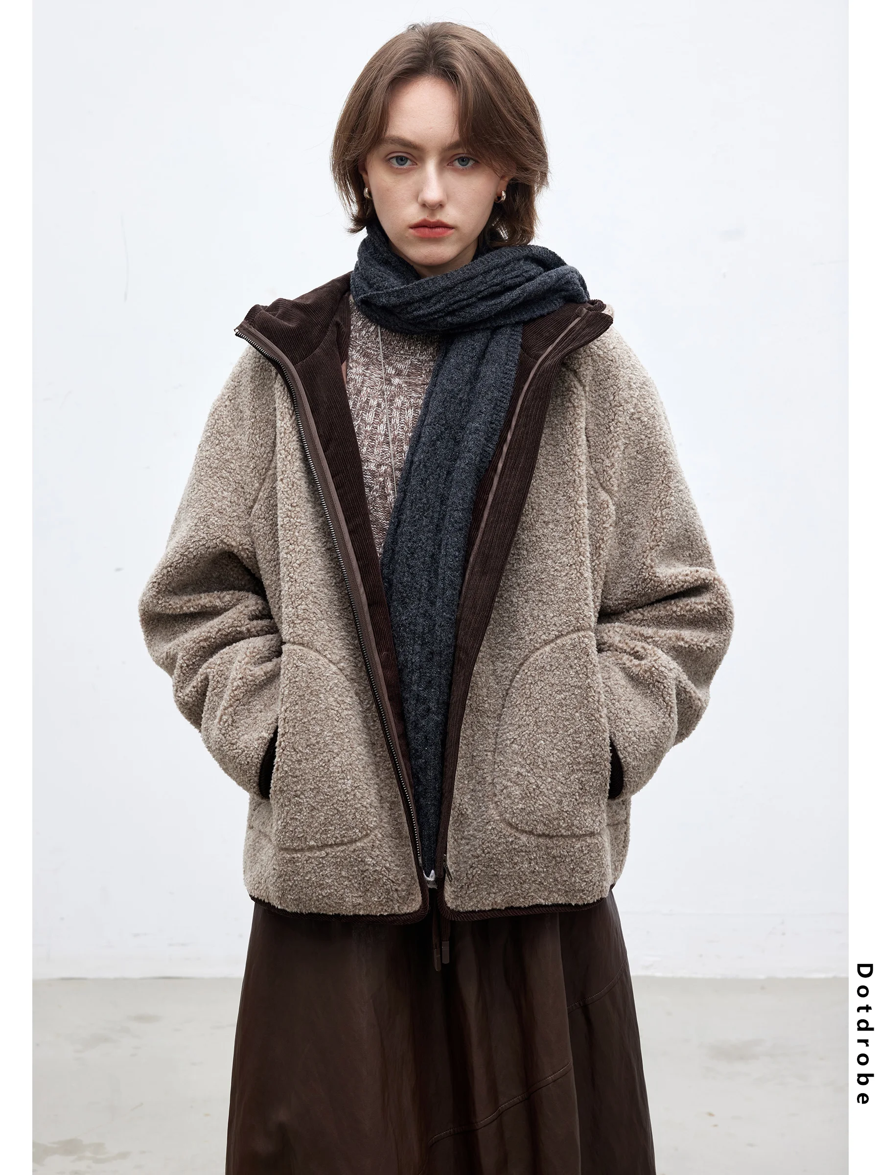 DotDrobe Women's Hooded Velvet Lamb Fur Jaet Autumn Winter Casual Sle Zipper Closure Long Sve Coat Polyester Fabric
DotDrobe Women's Hooded Velvet Lamb Fur Jaet Autumn Winter Casual Sle Zipper Closure Long Sve Coat Polyester Fabric