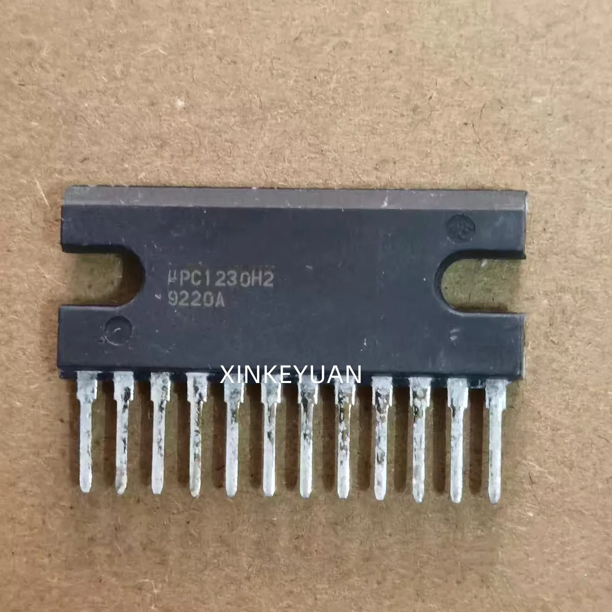 UPC1230H2 - 100% original and brand new. Integrated power amplifier chip 1230H2
UPC1230H2 - 100% original and brand new. Integrated power amplifier chip 1230H2