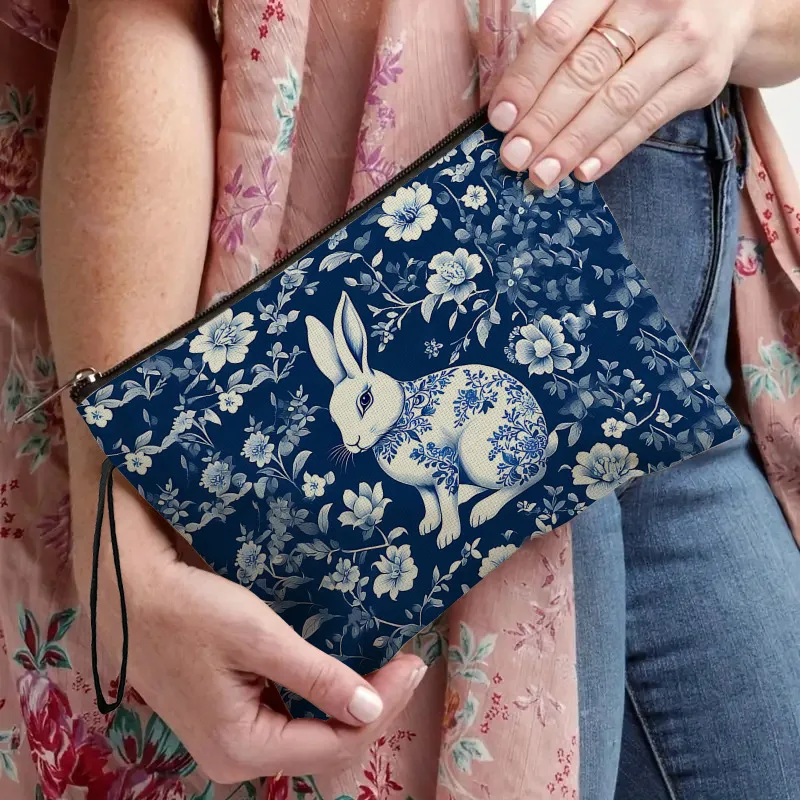 Vintage Blue Floral Rabbit Print Makeup Storage Bag for Women's Fashionable Lipsticks Makeup Bag Portable Makeup Pouch
Vintage Blue Floral Rabbit Print Makeup Storage Bag for Women's Fashionable Lipsticks Makeup Bag Portable Makeup Pouch