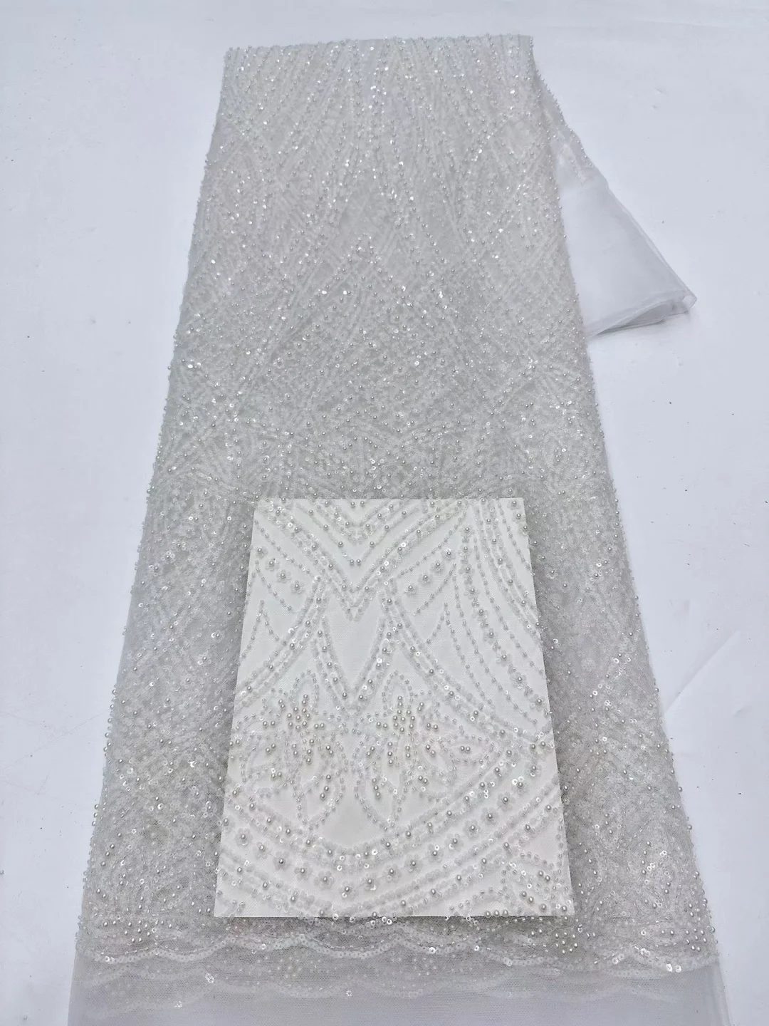 Luxury African Beaded 2026 High Quality Nigerian Sequins With Pearl Lace French Tulle Lace Fabric For Party Dress Sewing
Luxury African Beaded 2026 High Quality Nigerian Sequins With Pearl Lace French Tulle Lace Fabric For Party Dress Sewing