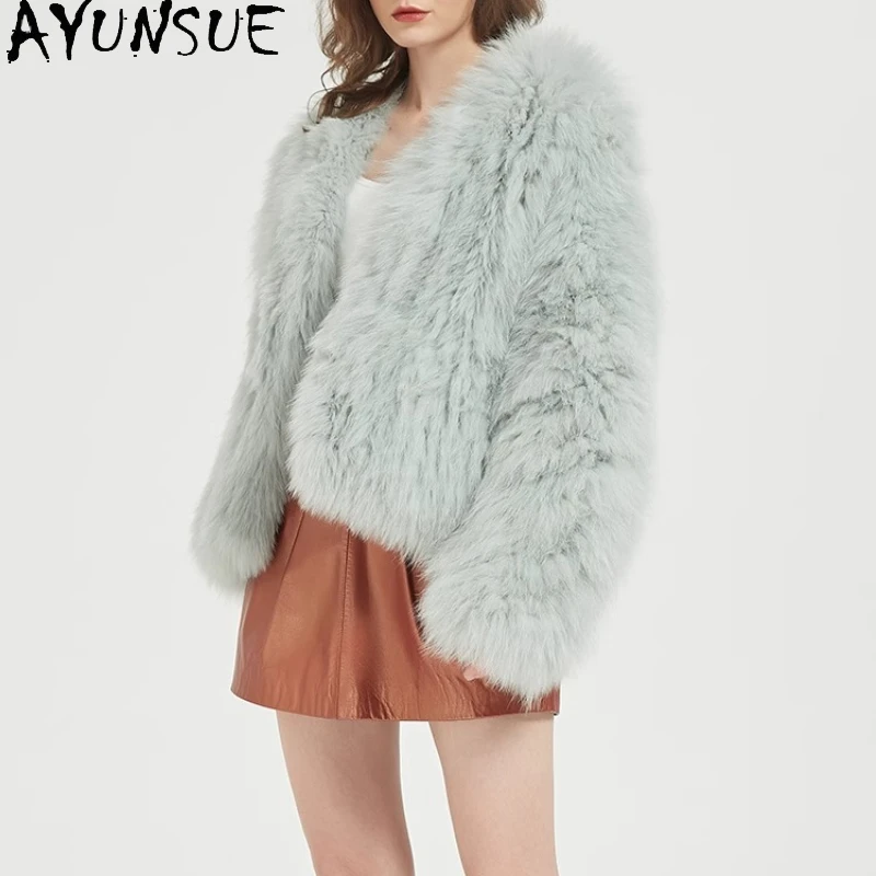 AYUNSUE Fox Fur Coat Женская зимняя одежда 2025 Теплые пальто из натурального меха Женские корейские новые пальто Короткий стиль Casaco Feminino Weave
AYUNSUE Fox Fur Coat Женская зимняя одежда 2025 Теплые пальто из натурального меха Женские корейские новые пальто Короткий стиль Casaco Feminino Weave