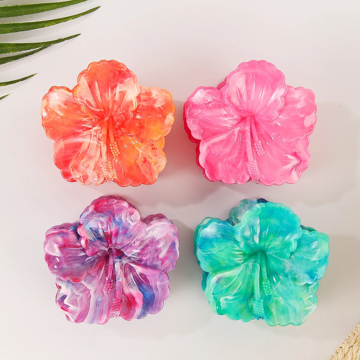 Marble imitation bauhinia grab clip, frangipani hair claw, back of the head coiled hair, fashionable and versatile headwear
Marble imitation bauhinia grab clip, frangipani hair claw, back of the head coiled hair, fashionable and versatile headwear