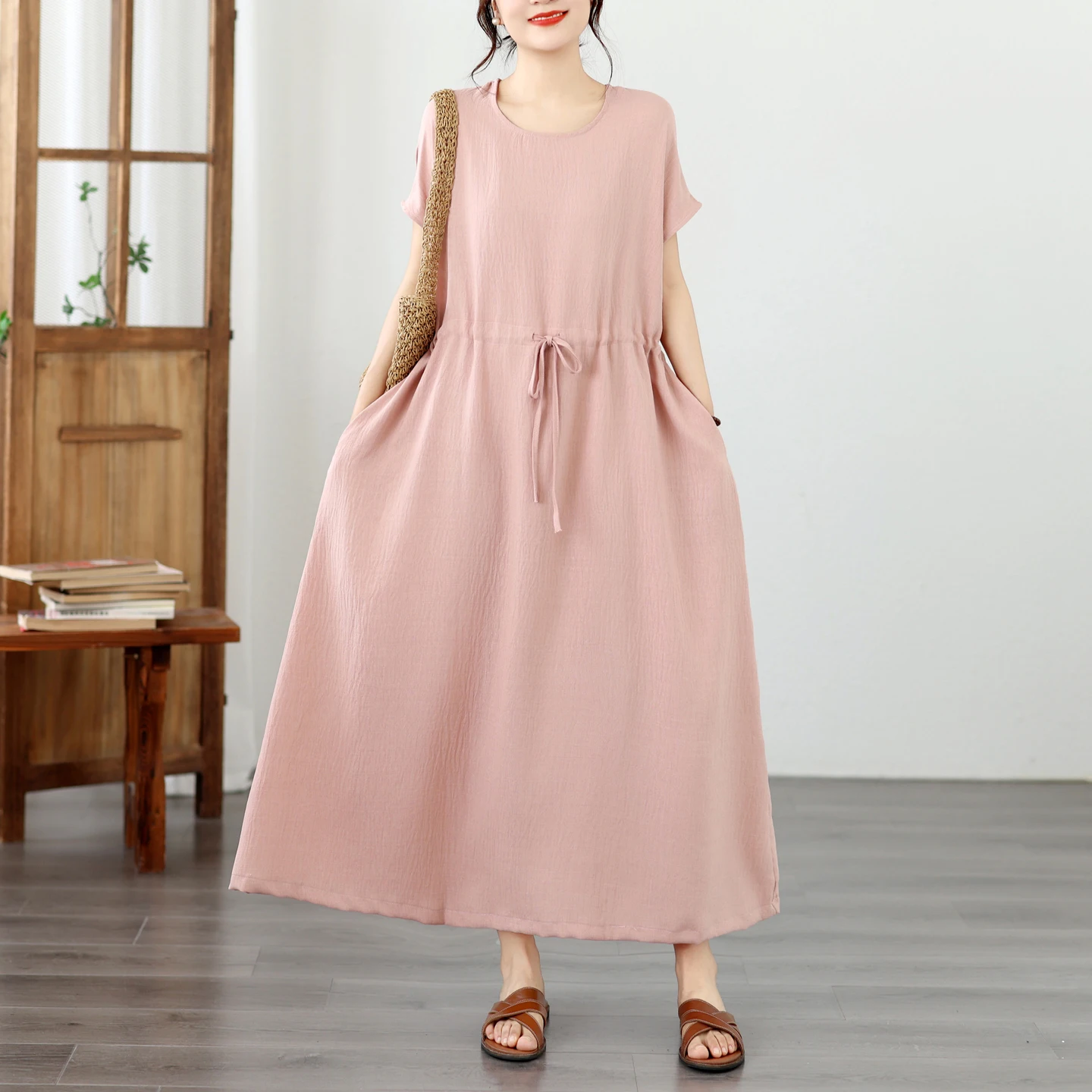 Summer New plus Size Color Short Sleeve A-Line Dress Women's Belly Cover Slimming Dress Artistic Style High Waist Polye...
Summer New plus Size Color Short Sleeve A-Line Dress Women's Belly Cover Slimming Dress Artistic Style High Waist Polye...