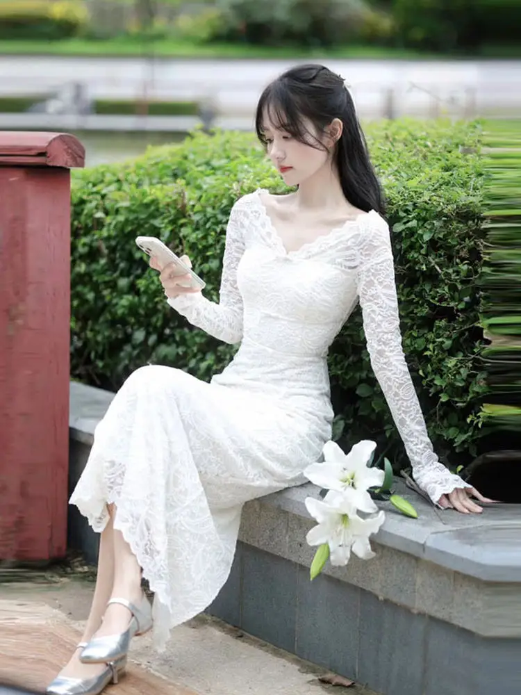 Elegant High Waist Lace Dress V-Neck Bodycon Long Skirt Cotton Blend Autumn Wearable Gentle Color Spring Ready Fashionable
Elegant High Waist Lace Dress V-Neck Bodycon Long Skirt Cotton Blend Autumn Wearable Gentle Color Spring Ready Fashionable